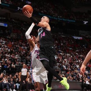 阿德巴约23+16希罗30分 热火主场力克76人